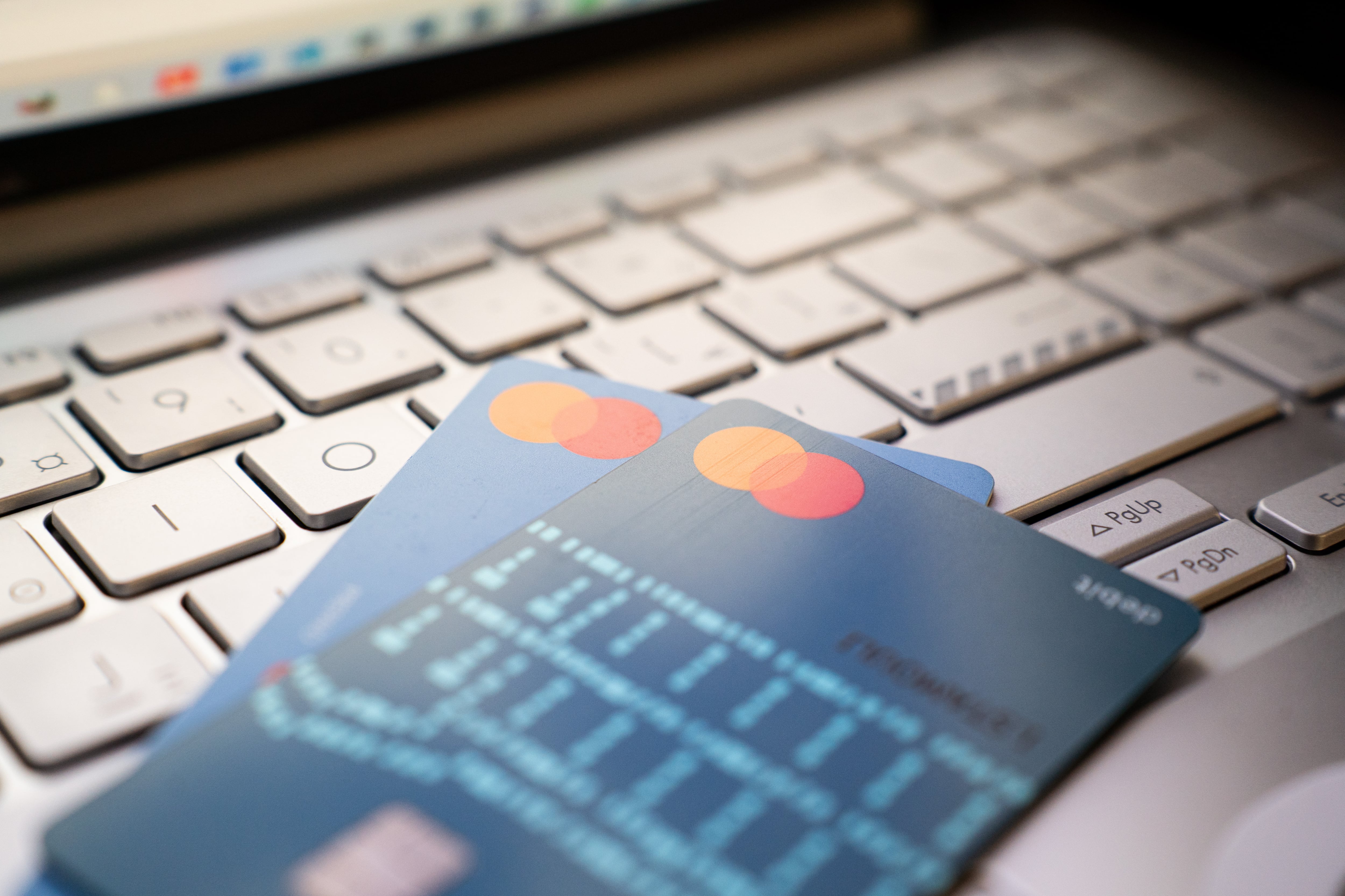 Visa y Mastercard dejan de operar en Cuba ante las sanciones de Trump