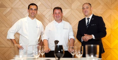 Paolo Casagrande, junto a Martín Berasategui y Joan Carles Ibáñez.