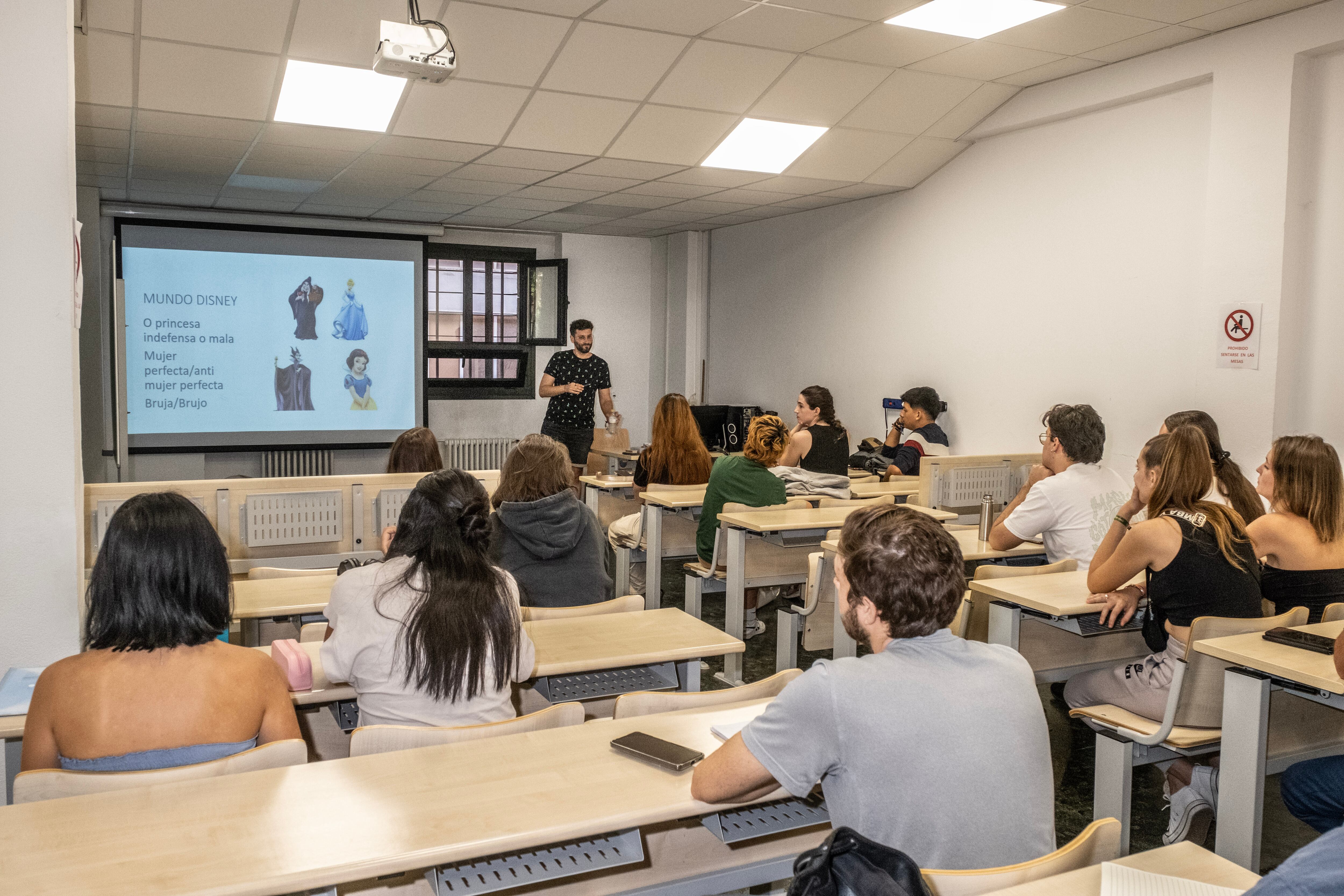 Taller sobre la masculinidad en la Universidad Complutense, el pasado jueves.