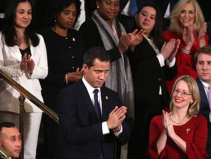 Ovación a Juan Guaidó durante el discurso del estado de la Unión, este martes en la Cámara de Representantes.