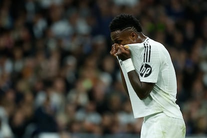 El delantero del Real Madrid Vinicius Jr. durante el partido ante FC Barcelona el pasado sábado en el estadio Santiago Bernabéu.