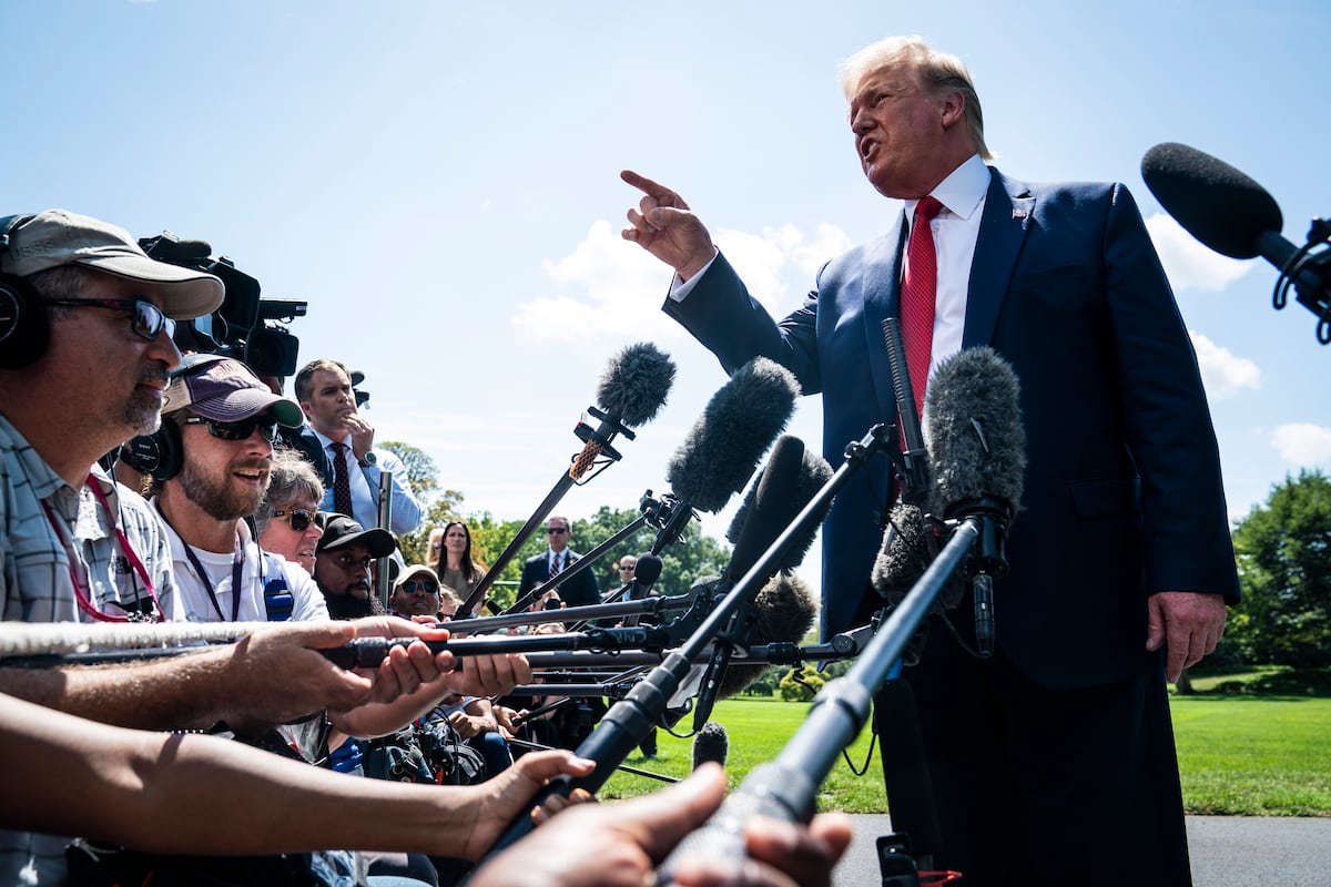 Trump's maze to the White House correspondents: "It's a veto to the free press"