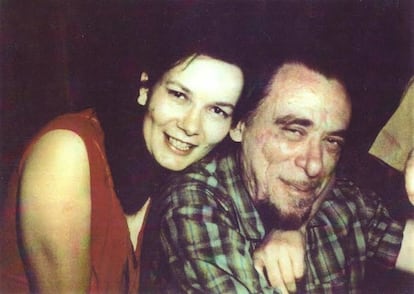Linda King y Charles Bukowski en los 70.
