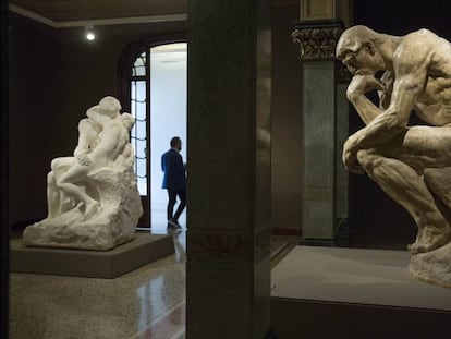 'El petó' i 'El pensador' de Rodin a l'exposició que es pot veure a Barcelona.