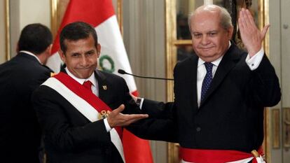 Ollanta Humala y el nuevo primer ministro, Pedro Cateriano.