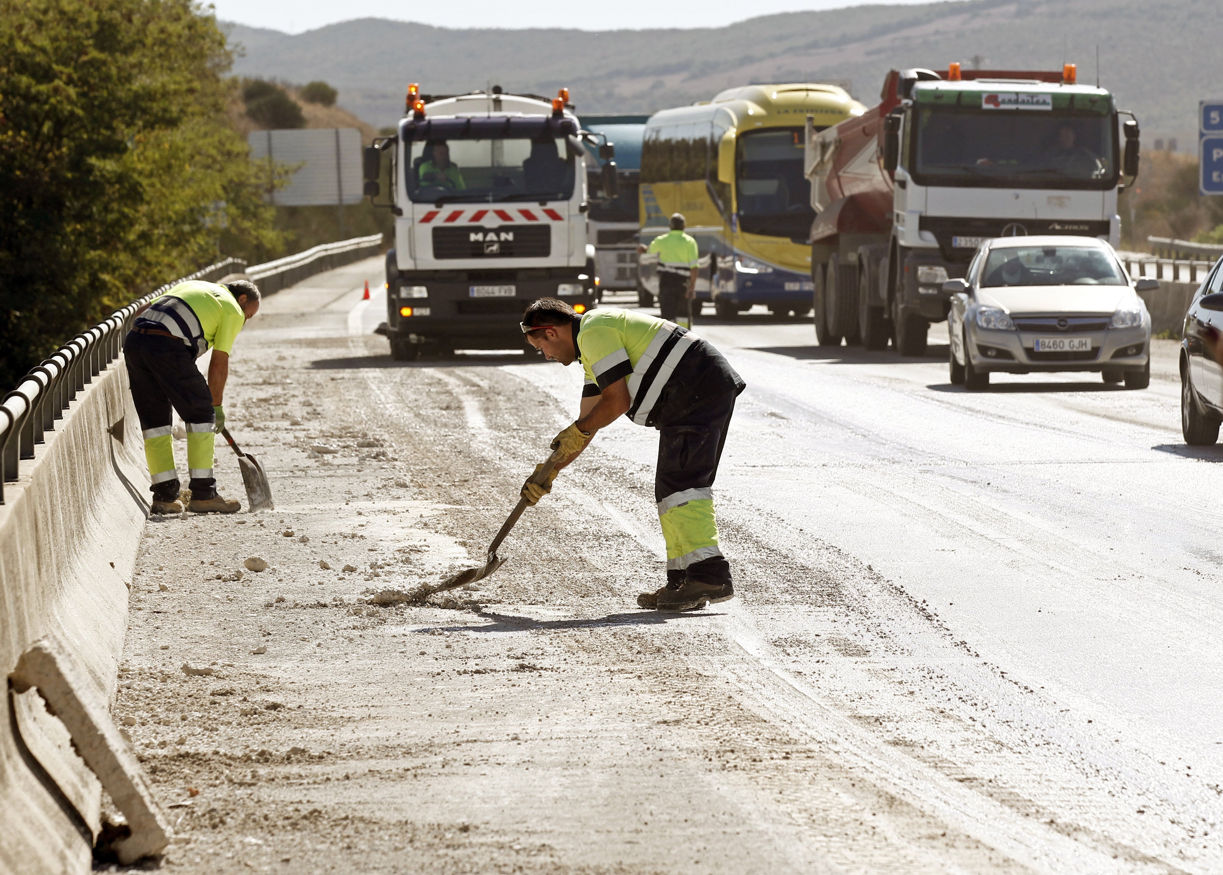 Transportes obtiene luz verde para licitar 1.000 millones en contratos de conservación de carreteras
