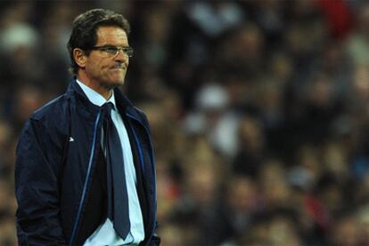 Capello, durante un encuentro con la selección inglesa.