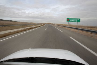 Vista de la autopista de peaje R-4, que une Getafe y Ocaña.