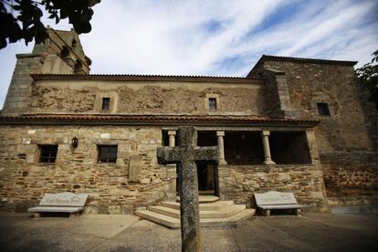 Iglesia de Bermillo de Alba.