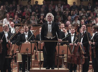 Sir Simon Rattle, en su concierto ayer con la Filarmónica de Berlín en el Auditorio Nacional.