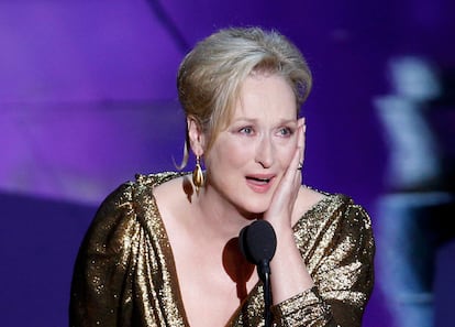 Meryl Streep recoge el Oscar a la mejor actriz por su papel en 'La dama de hierro' en 2012.