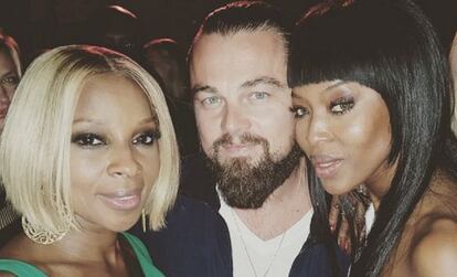 La cantante Mary Jane Blige, Leonardo DiCaprio y Naomi Campbell, en la celebraci&oacute;n de cumplea&ntilde;osd de la modelo.