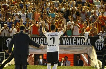 Negredo como nuevo jugador del valencia.