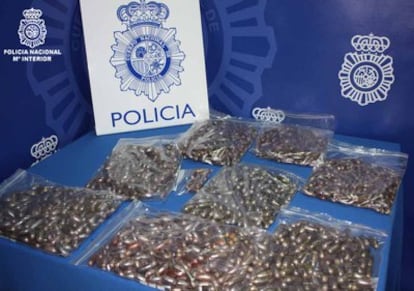 Hachís incautado por el Cuerpo Nacional de Policía tras desarticular una banda que traía la droga en sus cuerpos desde Marruecos hasta Madrid