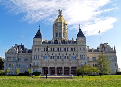El Capitolio de Connecticut, con su característica cúpula dorada.