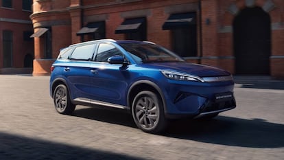 El BYD Atto 3 parece el mismo, pero es más potente y llega más lejos que nunca