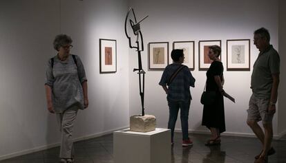 Aspecto de la exposición sobre Juli González en los Espais Volart de la Fundación Vila Casas.