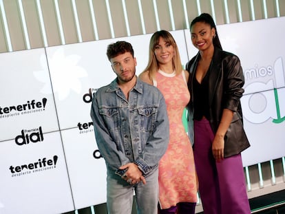 Blas Cantó, Edurne y Nía, en la presentación de los Premios Cadena Dial 2023.