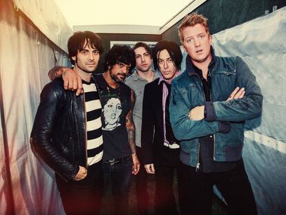 Queens of the Stone Age, en una imagen promocional.