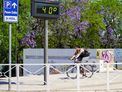 Termómetro a 40 grados, el pasado jueves en Sevilla.