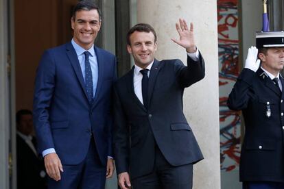 Emmanuel Macron y Pedro Sánchez  en París. 