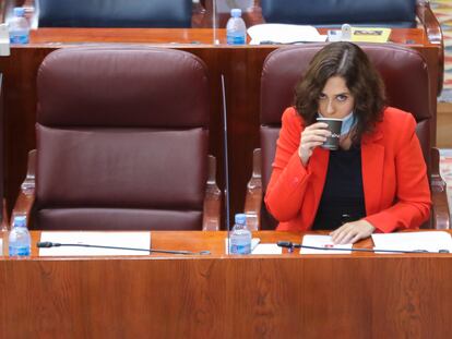 La presidenta de la Comunidad de Madrid, Isabel Díaz Ayuso, en la Asamblea de Madrid el 22 de octubre.
