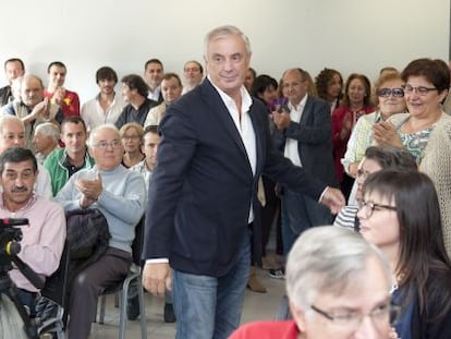 Pachi Vázquez, con militantes del PSdeG el pasado 27 de septiembre