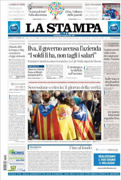 El diario italiano 'La Stampa'. "Secesión o prórroga: el día de la verdad", ha titulado el periódico. En la portada, ha publicado una foto en la que tres mujeres, de espaldas, permanecen de pie con una bandera de España y dos 'esteladas'.