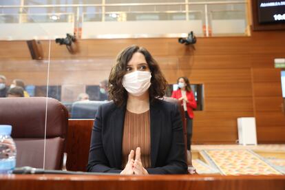 La presidenta de la Comunidad de Madrid, Isabel Díaz Ayuso, este jueves durante una sesión plenaria en la Asamblea de Madrid (España).
