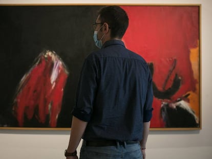 'Vermell i negre', de José Guerrero, a la galeria Mayoral de Barcelona.