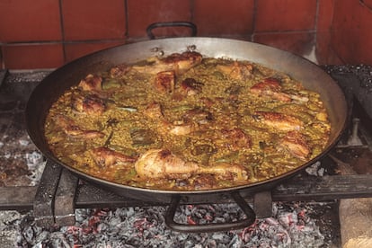 Vicente Rioja paella