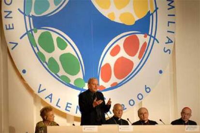 Kiko Argüello, fundador del movimiento Neocatecumenal, participa en el V Encuentro Mundial de las Familias.