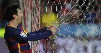 Messi, durante el partido ante el Sporting.