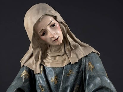 La escultura de José de Mora, 'santa Margarita de Cortona', requisada por la Policía Nacional.