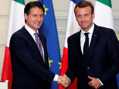 Macron y Conte este viernes en París.