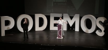 Clausura de la asamblea ciudadana de Podemos, el 15 de noviembre. 