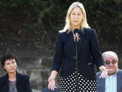 La consejera de la Presidencia, Neus Munt&eacute;, en el homenaje a Llu&iacute;s Companys. 