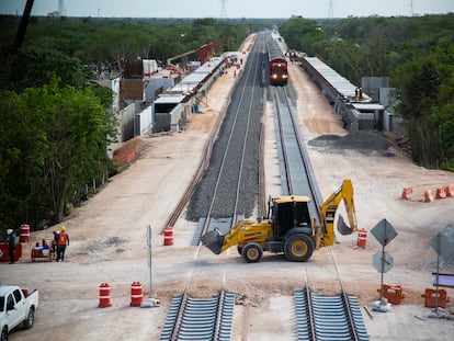 Las vías del Tren Maya en Quintana Roo (México), en mayo de 2023.