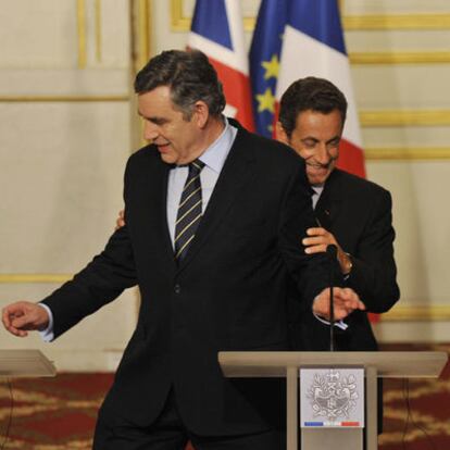 Gordon Brown y Nicolas Sarkozy, en un encuentro el pasado martes.