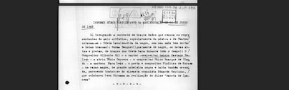 O relatório contra Caetano anota a participação do cantor em uma manifestação em junho de 1968. Estavam lá "Odete Lara (vestida de negro, com uma saia bem curta/ e botas brancas)" e também "um rapaz magro, de grande cabeleira negra e barba também crescida, parecendo tratar-se do cineasta comunista Eduardo Coutinho."