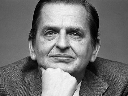 Olof Palme, en entrevista en Madrid con motivo de la celebración del centenario del PSOE, en 1979.