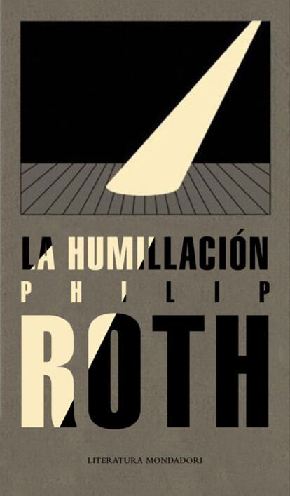 Portada de la novela 'La humillación', de Philip Roth