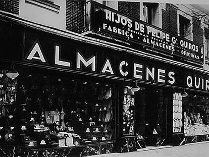 Tienda de los Almacenes Quirós, origen de la actual Cortefiel, en la calle de Luchana, en Madrid.
