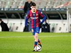 Pedri, durante el partido de Liga ante la Real. getty