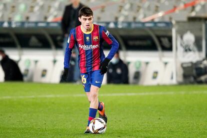 Pedri, durante el partido de Liga ante la Real. getty