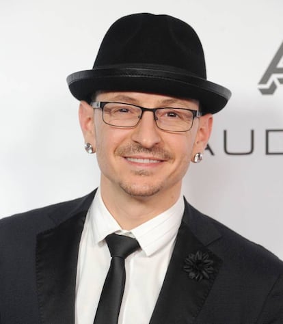 Chester Bennington (Phoenix, 1976), vocalista do grupo de rock Linkin Park, foi encontrado morto em sua casa em Los Angeles.