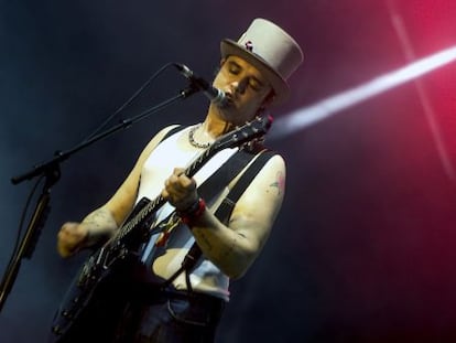 Pete Doherty en su actuaci&oacute;n el 19 de julio en el Festival de Benic&agrave;ssim.