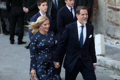 Pablo de Grecia, jefe de la casa real helena desde la muerte de Constantino II, ha llegado a la boda acompañado de su esposa, Marie-Chantal, y dos de sus hijos, Constantino Alexios y Odysseas.