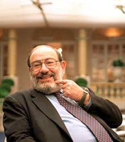 Umberto Eco, retratado en Barcelona.