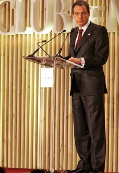 Rodríguez Zapatero, durante su intervención ante la cumbre.